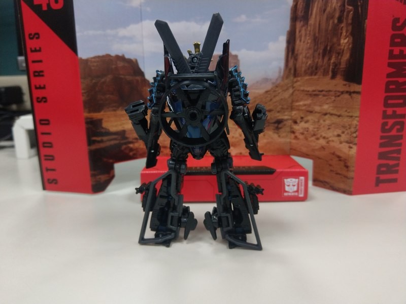 Transformers News: In-Hand Images of Transformers Studio Series SS-45 AOE Helicopter Mode Drift Transformers News: In-Hand Images of Transformers Studio Series SS-45 AOE Helicopter Mode Drift