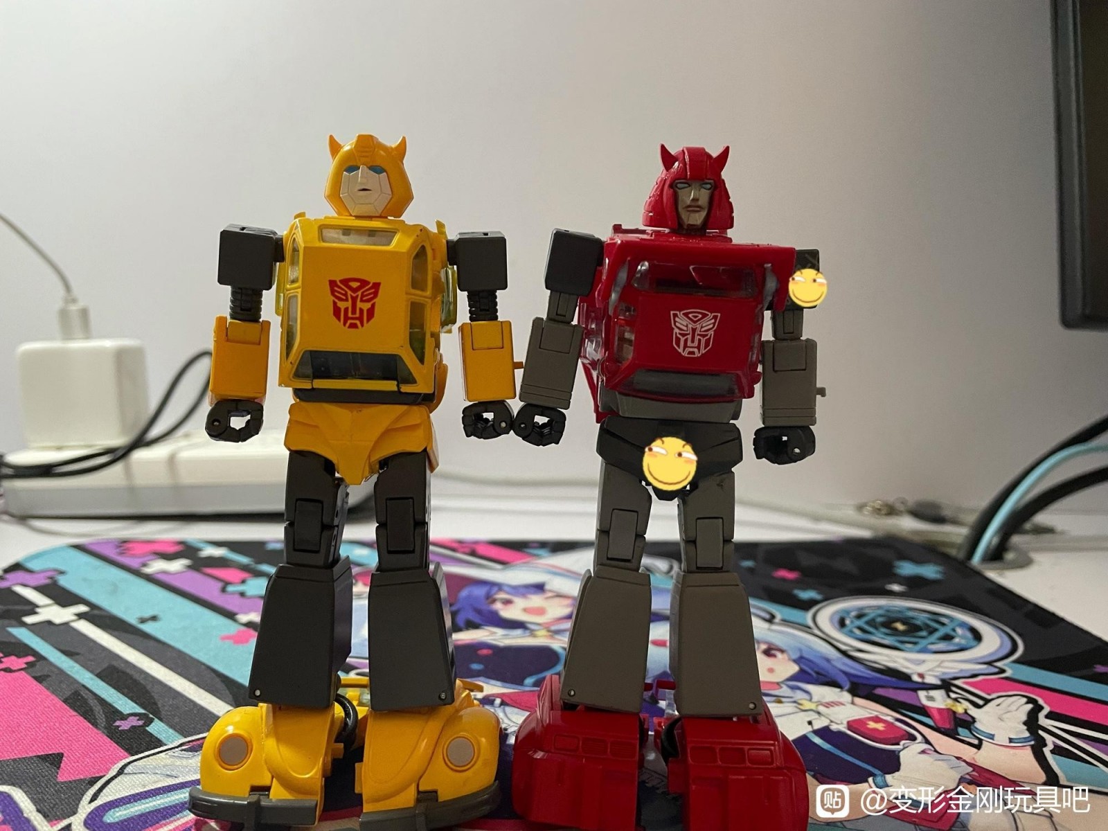 Transformers News: Comparison of Possible Transformers Masterpiece Cliffjumper with MP 45 Bumblebee