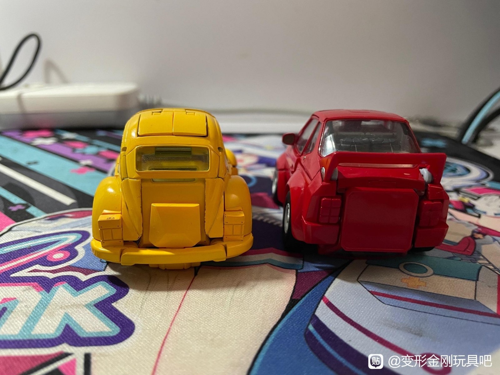 Transformers News: Comparison of Possible Transformers Masterpiece Cliffjumper with MP 45 Bumblebee