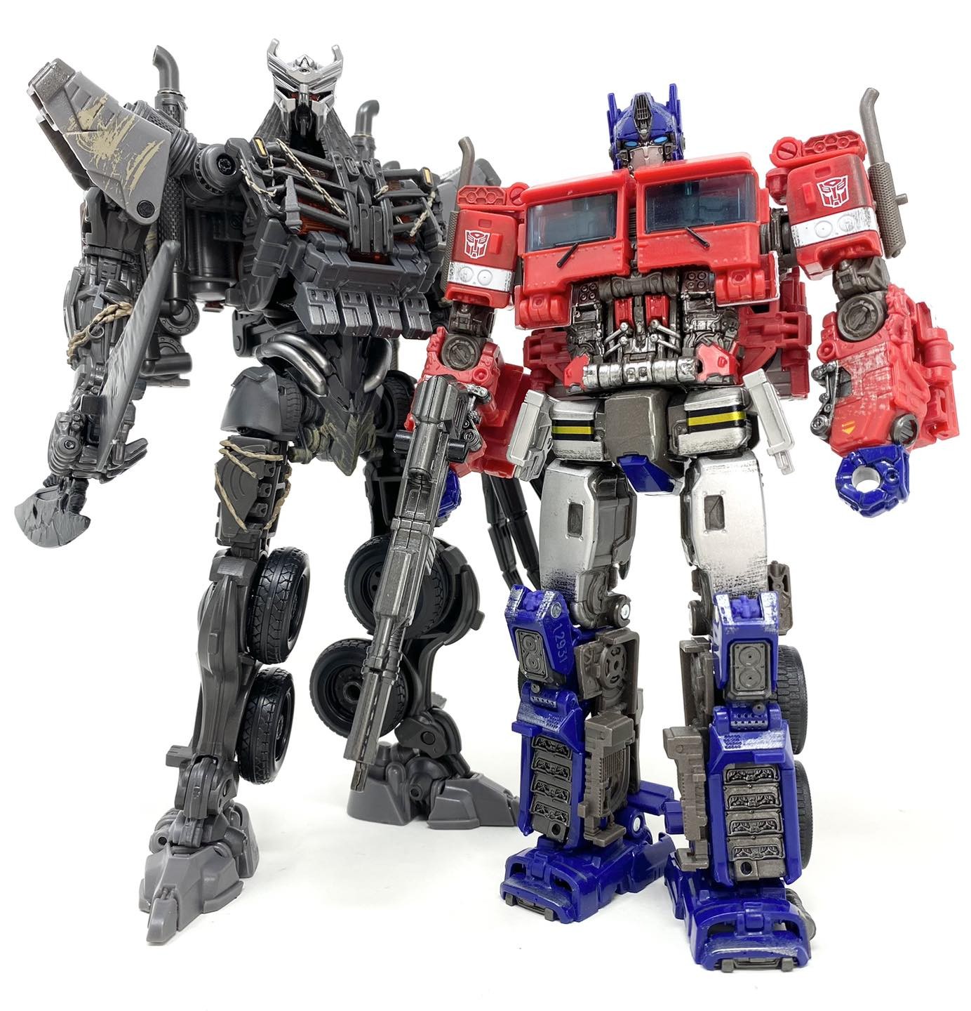Transformers News: New Images of Transformers Studio Series Leader ROTB Scourge Transformers News: New Images of Transformers Studio Series Leader ROTB Scourge