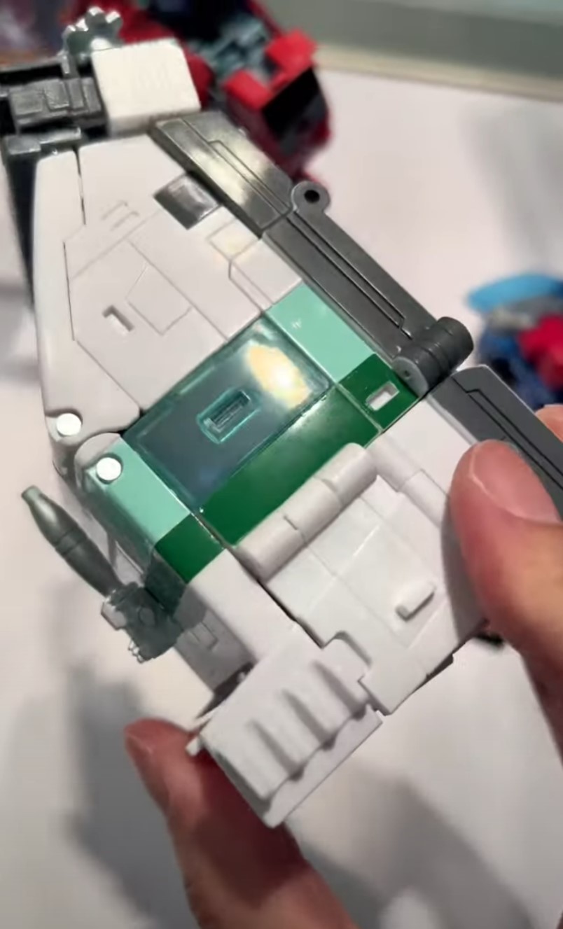 Transformers News: First Look and Hands On Video with Legacy Origin Wheeljack Transformers News: First Look and Hands On Video with Legacy Origin Wheeljack
