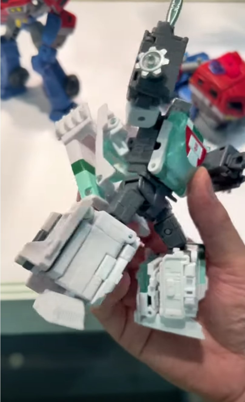 Transformers News: First Look and Hands On Video with Legacy Origin Wheeljack Transformers News: First Look and Hands On Video with Legacy Origin Wheeljack