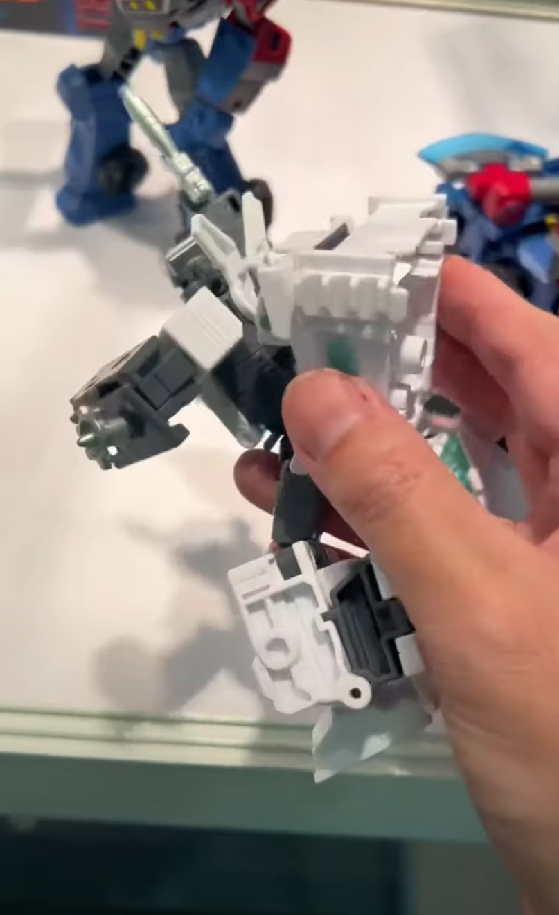 Transformers News: First Look and Hands On Video with Legacy Origin Wheeljack Transformers News: First Look and Hands On Video with Legacy Origin Wheeljack