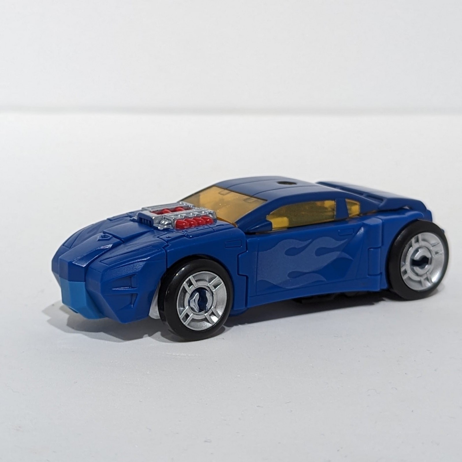 Transformers News: First look at Legacy United Sideburn Transformers News: First look at Legacy United Sideburn