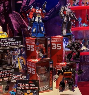 Transformers News: Hasbro prepares for Transformers 35th anniversary with potential new subline