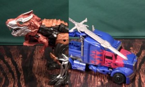 Transformers News: Video Review - Transformers: Age of Extinction Flip'n' Change Grimlock, Smash'n'Change Optimus Prime
