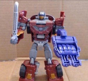 Transformers News: Video Review - Transformers Generations Combiner Wars Dead End