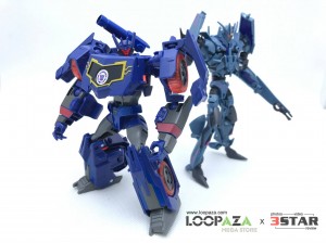 Transformers News: In-Hand Images of Transformers Robots in Disguise Combiner Force Soundwave