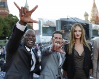 Transformers News: Transformers Dark of the Moon Moscow Premiere: photos of the event and of the Linkin Park concert