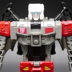 Transformers News: New In Hand Images of Titans Return Wave 3 Deluxes Hot Rod, Triggerhappy, Breakaway, and Twinferno