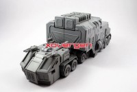 Transformers News: Prototype Images of Supreme Tactical Commander-Grand Patriot (Rolling Thunder Optimus Prime)