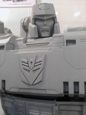 Transformers News: Additional Images and Video of Fewture UM-03 Ultimetal Megatron