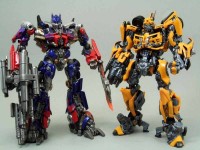 Transformers News: New Images of Sci-Fi Revoltech 038 Bumblebee