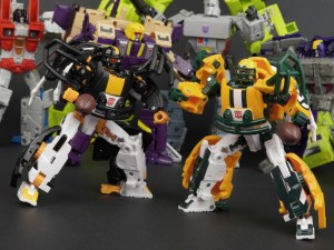 New Galleries: NFL x Transformers Collaborative Steelers Steelsmash and Packers Tundra Prime