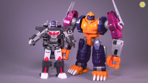 Transformers News: Video Review of Power of the Primes Leader Class Optimus Primal