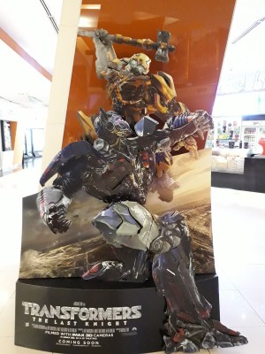Transformers News: New Stand for Transformers: The Last Knight
