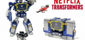 Transformers News: New Video Review of Netflix Transformers War for Cybertron Trilogy Soundwave