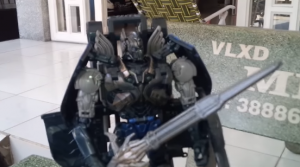 Transformers News: Transformers The Last Knight: Optimus Prime Shadow Spark Figure Video