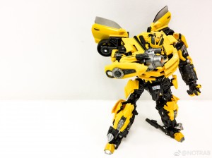 Transformers News: Transformers Movie Masterpiece Bumblebee In-Hand Images