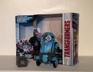 Transformers News: Video Review of Transformers: The Last Knight Allspark Tech Sqweeks