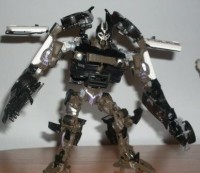 Transformers News: Out of Package Images of Human Alliance Barricade with Frenzy