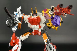 Transformers News: New Gallery: Generations Combiner Wars Superion