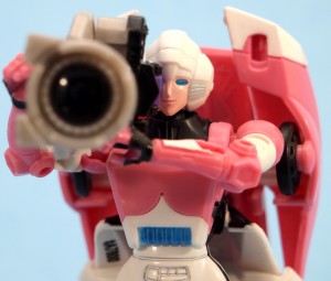 Transformers News: Transformers Photo Challenge #13: Fembots