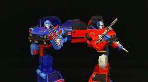 Transformers News: New Video Review of Masterpiece MP-53 Skids and MP-54 Reboost
