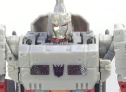 Transformers News: In Hand Images of Titans Return Wave 3 Legends and Voyagers with Titan Master Interactivity