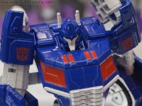 Transformers News: SDCC 2012 Coverage: Transformers Generations: Fall of Cybertron Gallery