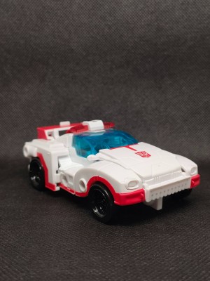 Transformers News: First Look at Transformers Legacy Minerva