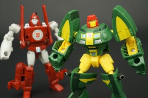 Transformers News: New Galleries: Adventure Series TAV16 Bombshell, TAV17 Shrapnel, TAV19 Powerglide and TAV20 Cosmos