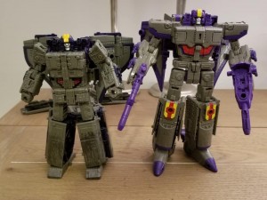 Transformers News: Image Comparing Siege Astrotrain to Titans Return Astrotrain