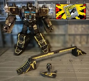 Transformers News: SDCC 2017 Exclusive Primitive Skateboarding Optimus Prime and Shreddicus Maximus - In Hand