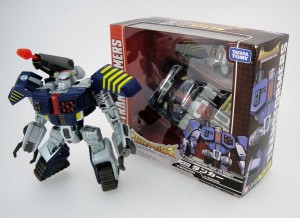 Transformers News: In Package image of TakaraTomy Transformers Legends LG-03 Tankor