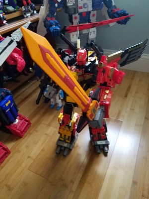 Transformers News: Transformers Power of the Primes Predaking China Sword Exclusive In Hand Images