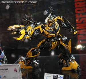 Transformers News: Transformers Bumblebee 2018 Movie Confirmed to be a Prequel Story