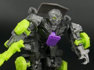 Transformers News: New Galleries: AOE Construct-Bots Dinobot Riders Lockdown, Drift, Bumblebee, and Optimus Prime