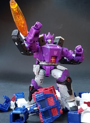 Transformers News: Transformers Kingdom Leader Class Galvatron Comparisons