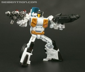 Transformers News: Combiner Wars Deluxe Groove Now Available On HasbroToyShop.com