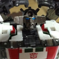 Transformers News: Behind the mask: Masterpiece MP-20 Wheeljack has a face!