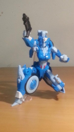 Transformers News: In-Hand Images - Transformers Generations Deluxe Chromia