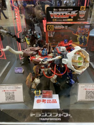 Transformers News: Big Convoy with Matrix Buster Seen at Tokyo Wonderfest