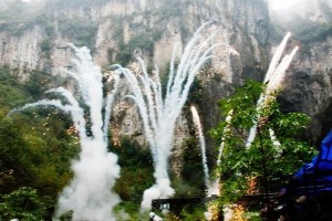 Transformers News: Transformers: Age of Extinction Filming in Wulong Karst National Geology Park - Plot Point Revealed