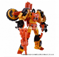 Transformers News: Official Images: Takara Tomy Transformers Generations TG-28 Legends Megatron with Chop Shop & Starscream with Waspinator and TG-29 Sandstorm