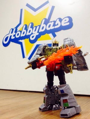 Transformers News: In-Hand Images: MP-08 Grimlock Reissue with Flamesword, Crown, and Collector Coin