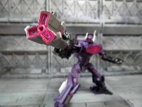 Transformers News: Transformers Generations: Fall of Cybertron Deluxe Shockwave In-Hand Images