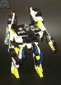Transformers News: Toy Images of HFTD Barricade and Starscream