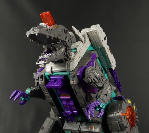 Transformers News: Want Titans Return Trypticon? This is how you can buy him right now!