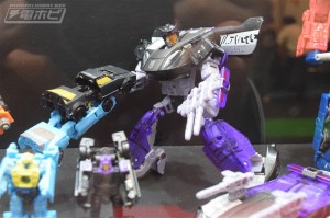 Transformers News: New Diaclone, SS Longhaul, Siege Barricade and Thundercracker and more at Shizuoka Hobby Show 2019